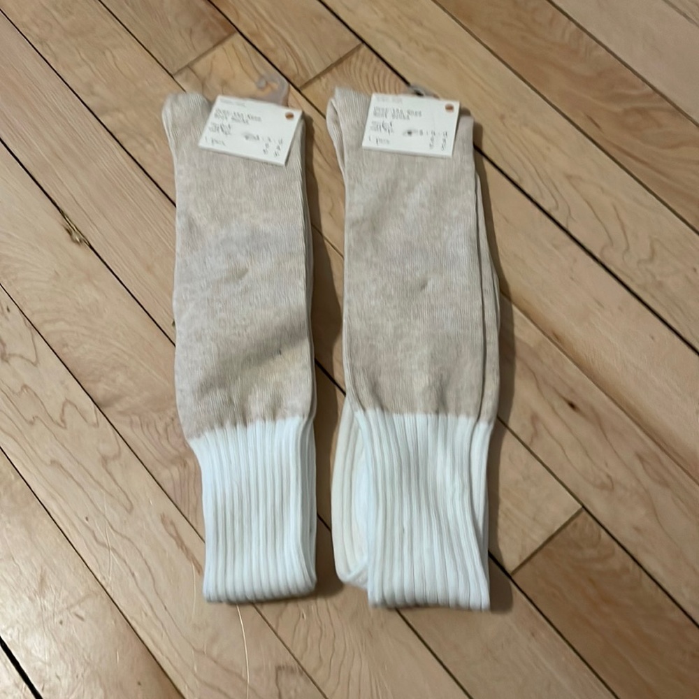 A new day boot socks. New with tags. 2 pair for 5$